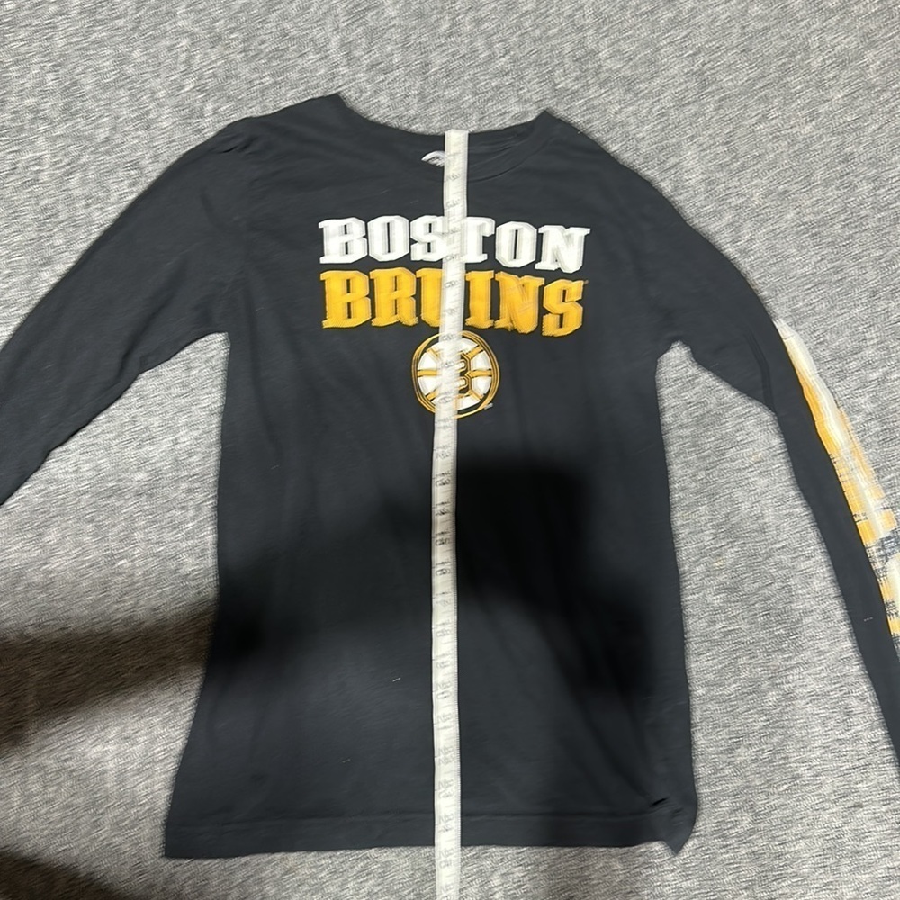 Boston Bruins long sleeve shirt - Picture 6 of 11